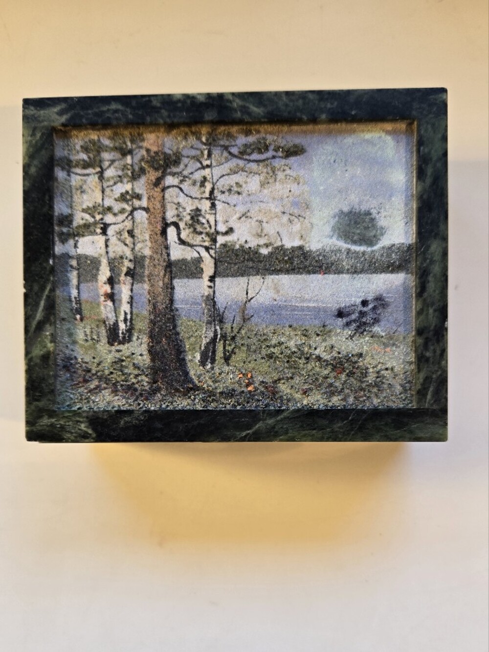 Jade Stone Trinket Box with Decorated Lake Scene Lid